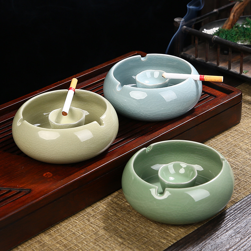 Ice Crackle Design Ceramic Smoking Ashtray